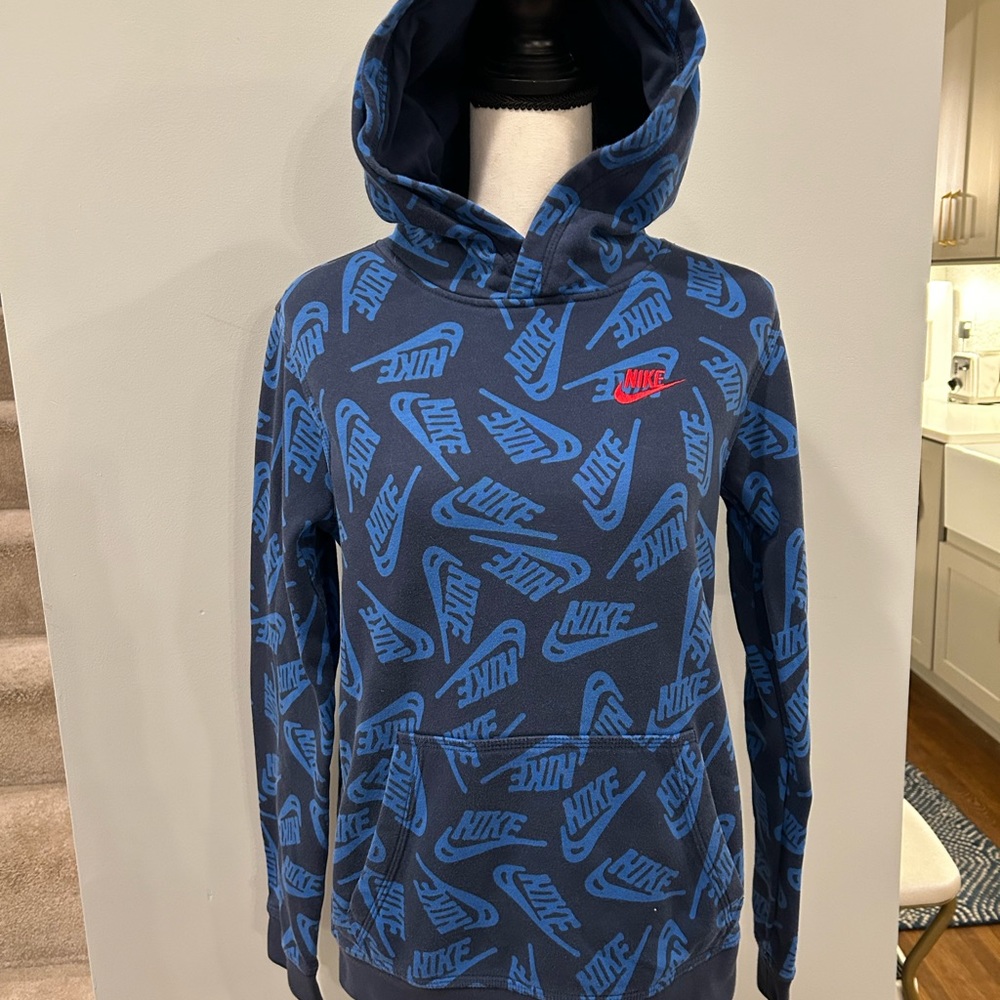 Youth XL Nike Logo Sweatshirt